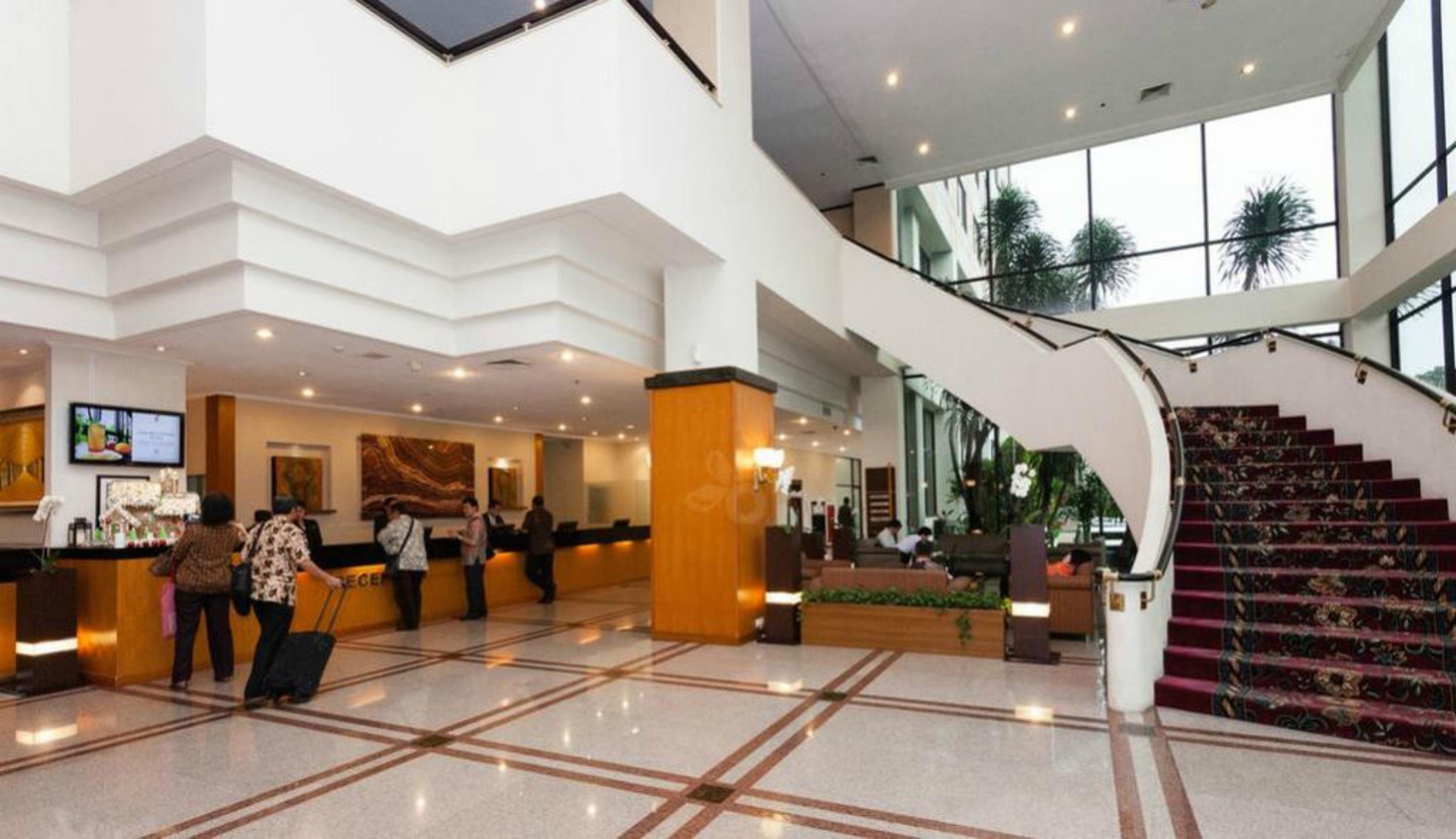 Artotel Gelora Senayan Джакарта Екстериор снимка