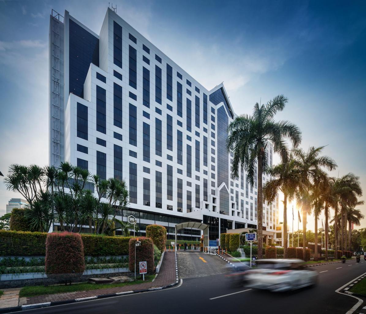 Artotel Gelora Senayan Джакарта Екстериор снимка