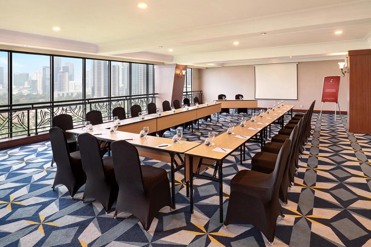 Artotel Gelora Senayan Джакарта Екстериор снимка